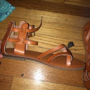 strappy aeo sandals!